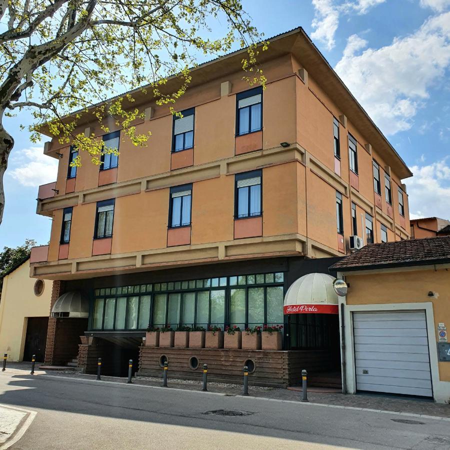 Hotel Perla Massa Lombarda Exterior foto