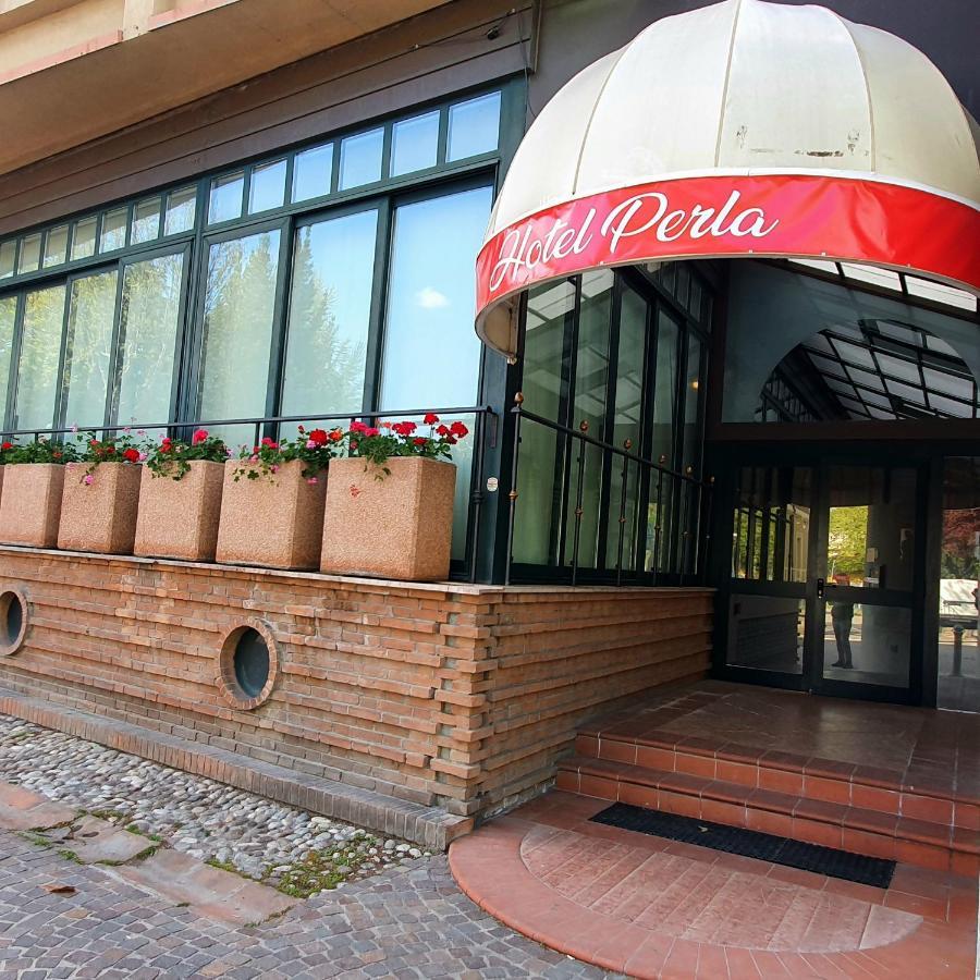 Hotel Perla Massa Lombarda Exterior foto