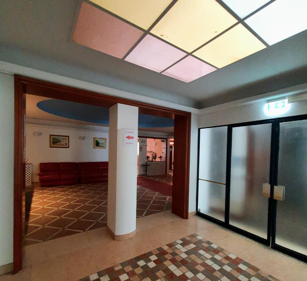 Hotel Perla Massa Lombarda Exterior foto